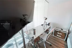 60 SW 13th St, Miami, FL 33130 - Photo 21