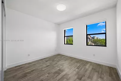 8106 NW 105th Ct, Doral, FL 33178 - Photo 25