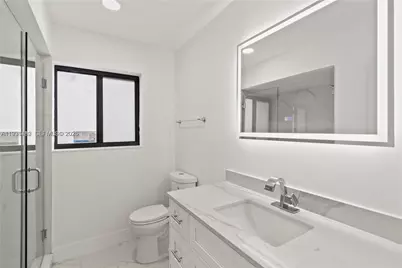 8631 NW 24th Court, Pembroke Pines, FL 33024 - Photo 23