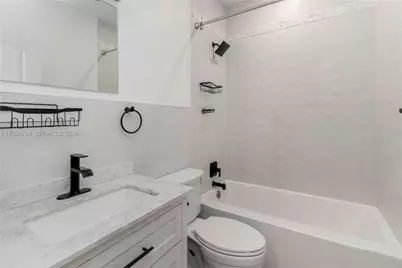 1545 NW 53rd St, Miami, FL 33142 - Photo 11