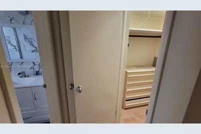 1050 Pennsylvania Ave #11, Miami Beach, FL 33139 - Photo 15