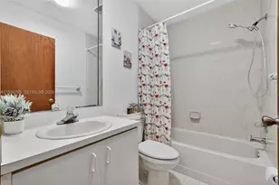 1136 SW 139th Pl, Miami, FL 33184 - Photo 33
