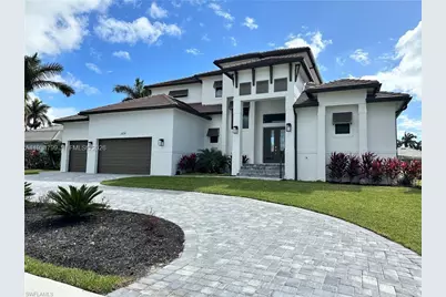 654 Bamboo Ct, Marco Island, FL 34145 - Photo 1