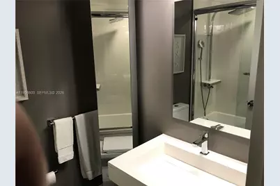 100 Lincoln Rd #314 B, Miami Beach, FL 33139 - Photo 29