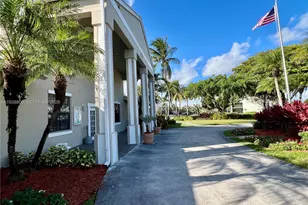 1190 Washington Cir, Homestead, FL 33034 - Photo 41