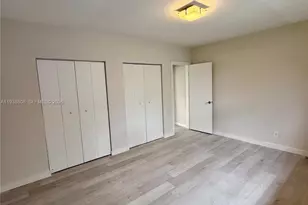 1525 Michigan Ave, Miami Beach, FL 33139 - Photo 7