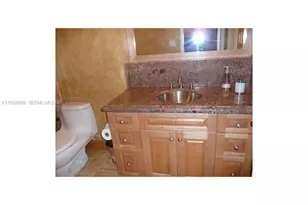 100 Lincoln Rd, Miami Beach, FL 33139 - Photo 11