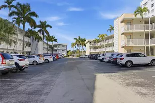 3133 S Ocean Dr, Hallandale Beach, FL 33009 - Photo 31