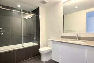 1600 NE 1st Ave, Miami, FL 33132 - Photo 33