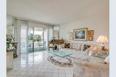 3959 Via Poinciana #605, Lake Worth, FL 33467 - Photo 1