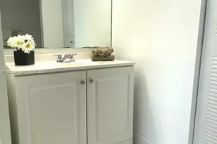 2061 Renaissance Blvd, Miramar, FL 33025 - Photo 5