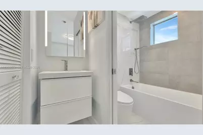 734 Michigan Ave #6, Miami Beach, FL 33139 - Photo 17