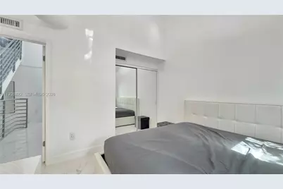 734 Michigan Ave #6, Miami Beach, FL 33139 - Photo 15