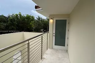 9210 SW 73rd Rd, Pinecrest, FL 33156 - Photo 3