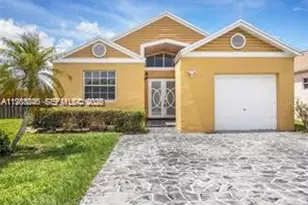 9957 W Elm Ln, Miramar, FL 33025 - Photo 1
