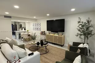 10069 SW 77th Ct, Miami, FL 33156 - Photo 1