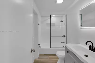 649 NW 24th Ave, Fort Lauderdale, FL 33311 - Photo 9