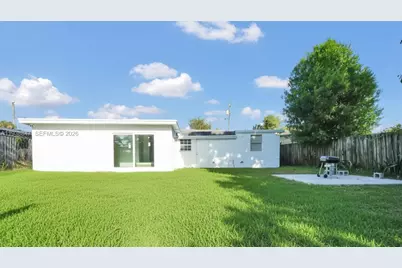 649 NW 24th Ave, Fort Lauderdale, FL 33311 - Photo 17