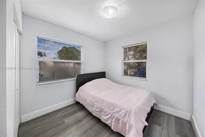 1244 NW 45th St, Miami, FL 33142 - Photo 9