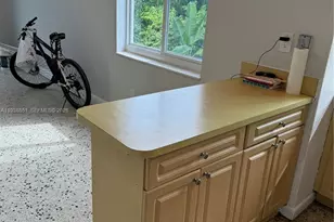 1861 NW 19th St, Miami, FL 33125 - Photo 17