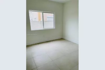 310 E 7th St #203, Hialeah, FL 33010 - Photo 7