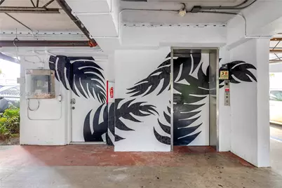 520 SW 5th St #303, Miami, FL 33130 - Photo 15