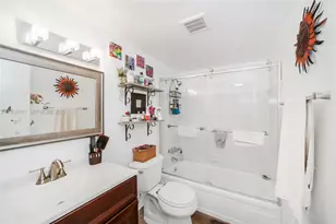 541 Blue Heron, Hallandale Beach, FL 33009 - Photo 15