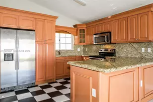 5860 SW 150th Ave, Miami, FL 33193 - Photo 9