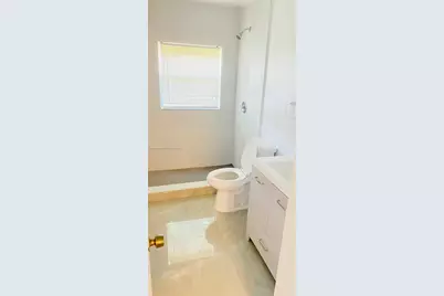 5407 NW 27th St #D2, Lauderhill, FL 33313 - Photo 7