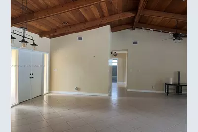 11501 SW 3rd St, Plantation, FL 33325 - Photo 13