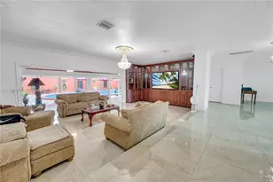 110 W Shore Dr W, Miami, FL 33133 - Photo 13