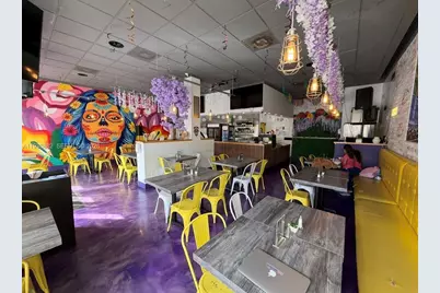 Restaurant Washington Av., Miami Beach, FL 33139 - Photo 1