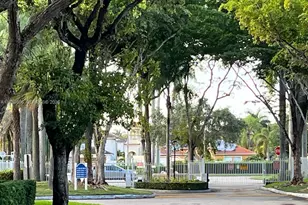 10451 SW 157th Pl, Miami, FL 33196 - Photo 23