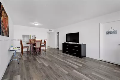 1140 NE 191st St #24, Miami, FL 33179 - Photo 5