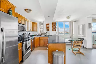 770 Claughton Island Dr #915, Miami, FL 33131 - Photo 5