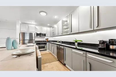 2301 Collins Ave #1632, Miami Beach, FL 33139 - Photo 15