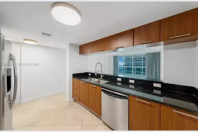 1800 N Bayshore Dr #2511, Miami, FL 33132 - Photo 11