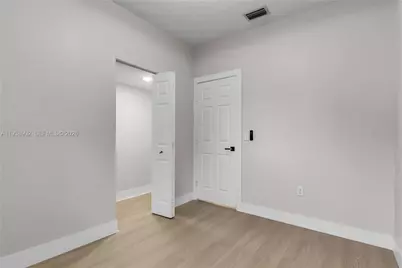 559 NW 2nd St #2, Florida City, FL 33034 - Photo 7