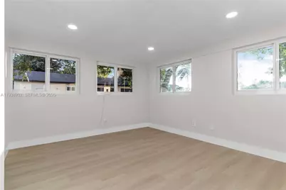 559 NW 2nd St #2, Florida City, FL 33034 - Photo 9