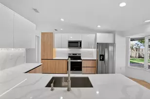 14300 SW 152nd Pl, Miami, FL 33196 - Photo 3