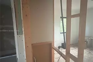 2281 NW 153rd St, Miami Gardens, FL 33054 - Photo 17