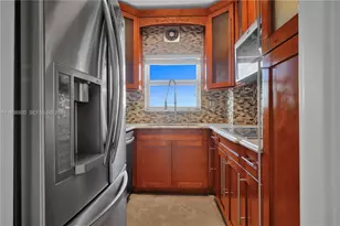 4747 Collins Ave, Miami Beach, FL 33140 - Photo 11