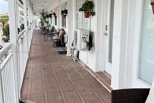 330 74th St, Miami Beach, FL 33141 - Photo 21