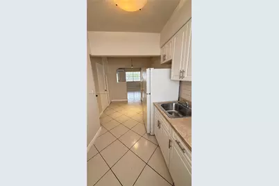 330 74th St #16, Miami Beach, FL 33141 - Photo 17
