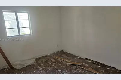 811 40 Ave NE, Saint Petersburg, FL 33703 - Photo 5