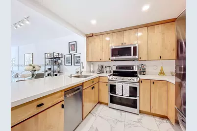 1825 S Ocean Dr #PH11, Hallandale Beach, FL 33009 - Photo 3