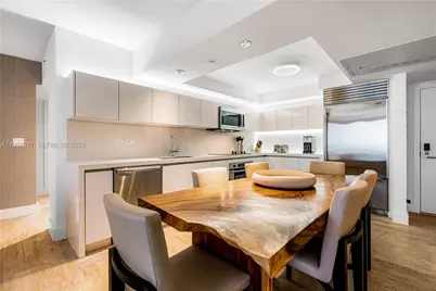 102 24th St #1115, Miami Beach, FL 33139 - Photo 11