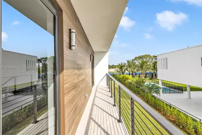 16699 N Botaniko Dr N, Weston, FL 33326 - Photo 45