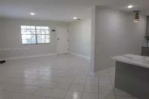 846 W 31st St, Hialeah, FL 33012 - Photo 5