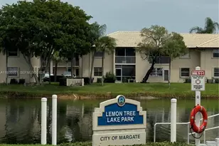 5580 Lakeside Dr, Margate, FL 33063 - Photo 45